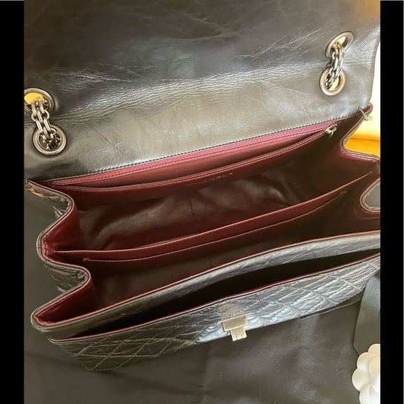 Chanel Reissue 2.55 black Flap Bag in silver hardware, aged Calfskin/ - Picture 10 of 17